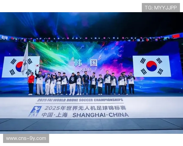 中国香港、澳门、台北队齐聚上海,参加无人机足球世锦赛