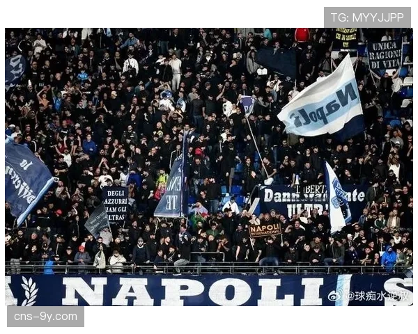 欧冠比赛期间，警方逮捕数十名闹事客队球迷