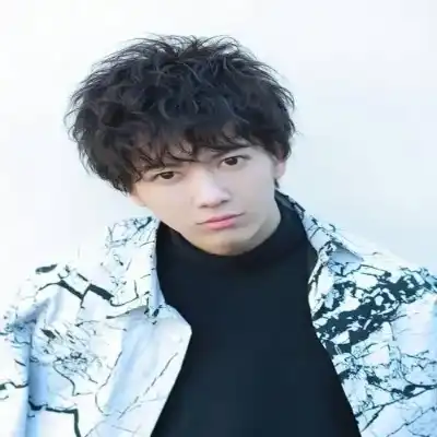 杨霁坤